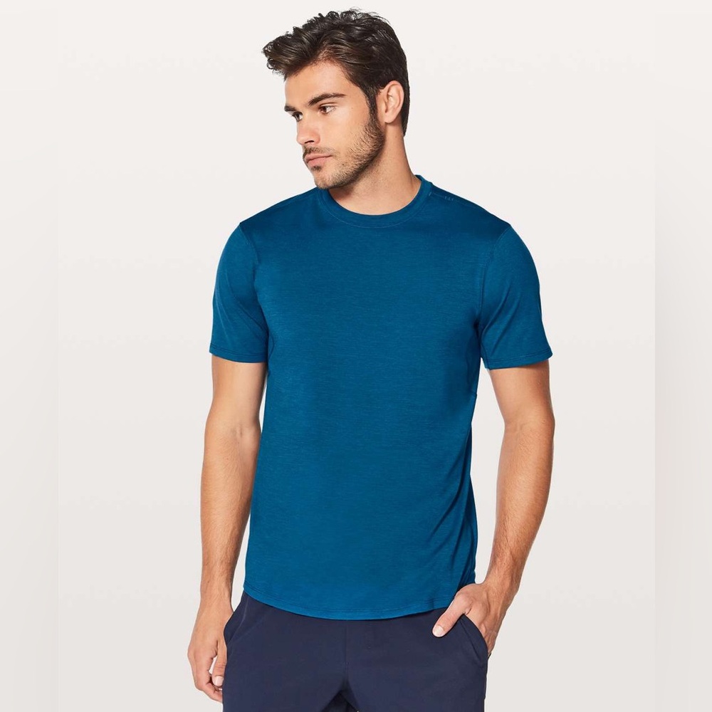 Lululemon Mens Somatic Short Sleeve Crewneck Tee Shirt Blue Size Medium 462